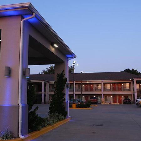 Catoosa Inn & Suites Extérieur photo