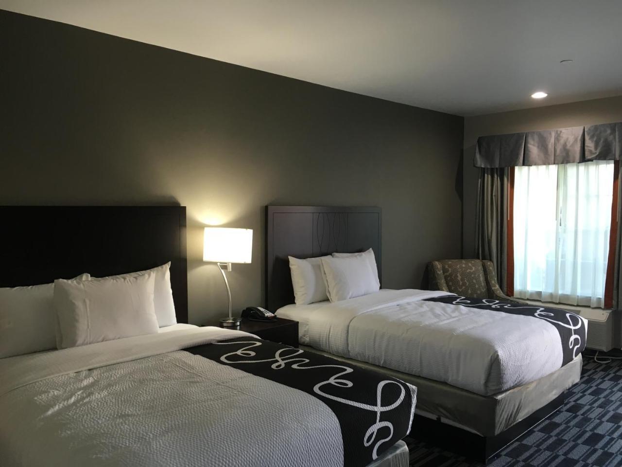 Catoosa Inn & Suites Extérieur photo